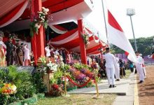 Photo of Pimpin Upacara HUT RI ke-80, Mbak Wali Ajak Warga Jadikan Kemerdekaan Motivasi Berkontribusi Positif