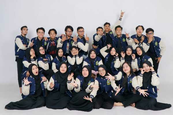 Photo of Tingkatkan Akses Pendidikan: Global English Pare Luncurkan 3 Program Beasiswa untuk Generasi Muda