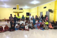 Photo of Menyemai Kepedulian, Rexline Engineering Gelar Berbagi Kepada Warga di Lamongan