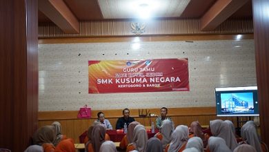 Photo of School Visit ke SMK Kusuma Negara 2 Kertosono, Favehotel Kediri Perkuat Komitmen Dukung Pendidikan