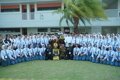 Photo of Pemkab Kediri Siapkan Kelengkapan Administrasi Hibah Tanah Sekolah Rakyat