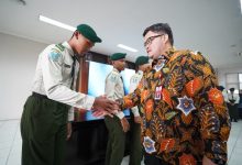 Photo of Kedatangan Siswa Taruna Brawijaya, Mas Dhito: Jadilah Petarung, Cepat Bangkit Ketika Jatuh
