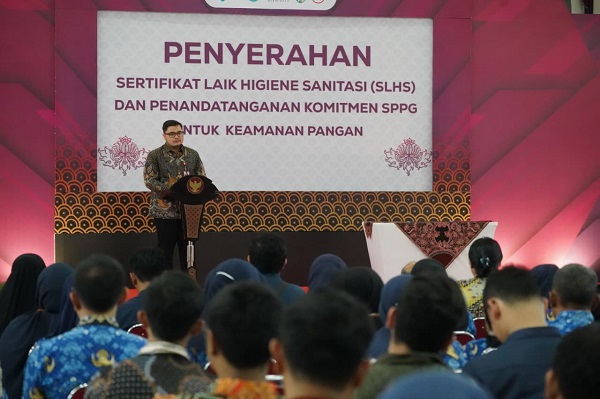 Photo of Mas Dhito Minta Tiap SPPG di Kabupaten Kediri Komitmen Jaga Keamanan Pangan MBG