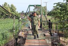 Photo of Tinjau Pembangunan Jembatan Gantung Perintis Garuda, Dandim 0809/Kediri Tegaskan Hal Berikut