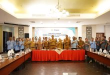 Photo of Mbak Wali Dorong Kinerja BUMD, Tegaskan Inovasi dan Layanan Prima untuk Tingkatkan PAD