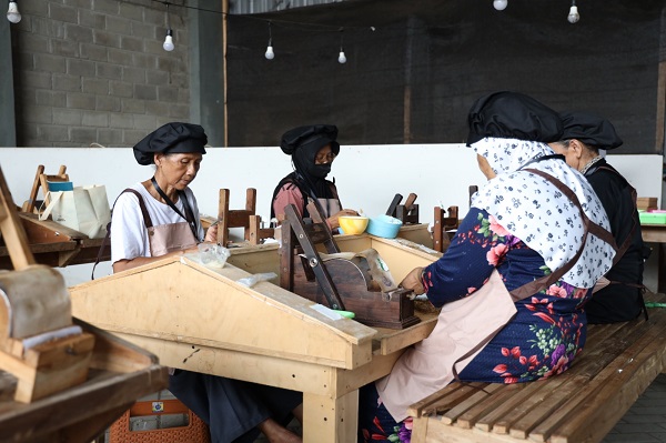 Photo of Dorong Kualitas Produksi Lebih Baik, Pemkot Kediri Bekali Buruh Rokok Keterampilan dan Edukasi K3