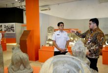 Photo of Kunjungi Kantor Baru Disparbud, Mas Dhito Beri Masukan Operasional Museum