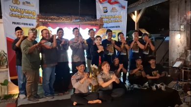Photo of Polres Kediri kota Gelar Wayang Cangkruan, Wadah Anak Muda Berkreasi di Hari Sumpah Pemuda