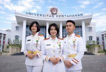 Photo of Raih Prestasi, 3 Alumni SMAN 5 Taruna Brawijaya Kediri Resmi Sandang Gelar Dokter dari Unhan RI