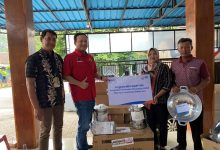 Photo of Bank Rakyat Indonesia Nganjuk Dukung Pengembangan UMKM, BRI Salurkan Bantuan Sarana Usaha untuk UMKM Mbah Jum
