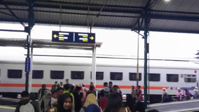 Photo of Untuk Akomodir Lonjakan Penumpang Libur HUT ke-81 RI, PT KAI Daop 7 Madiun Tampah Kapasitas Rangkaian KA