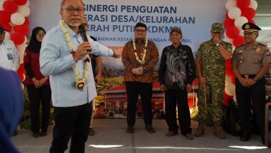 Photo of Dampingi Menko Pangan Cek Operasional Kopdes, Mas Dhito Kawal Kelengkapan Administrasi