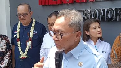 Photo of Menpan Tinjau KDMP Sonorejo Grogol Untuk Percepat Operasionalisasi 10.070 KDKMP